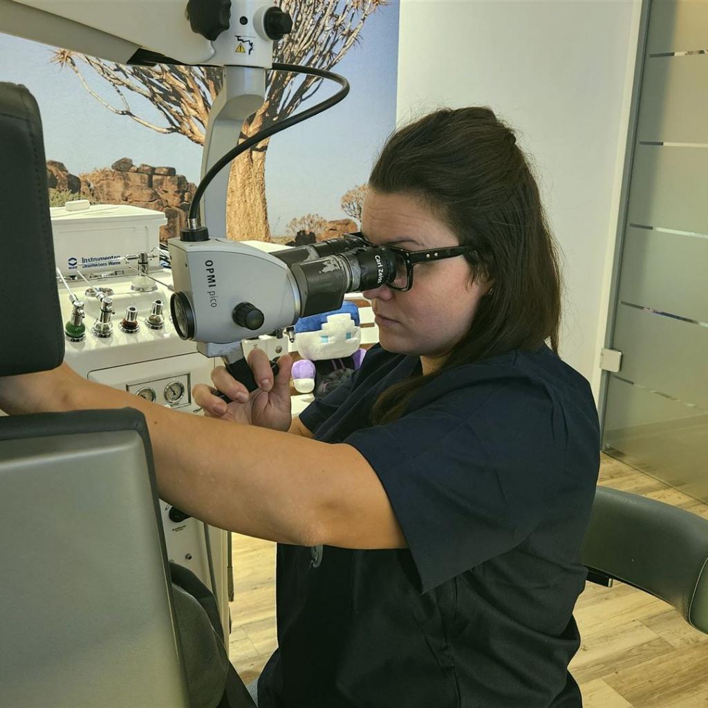 Dr. Mariana Burdeina-Blank